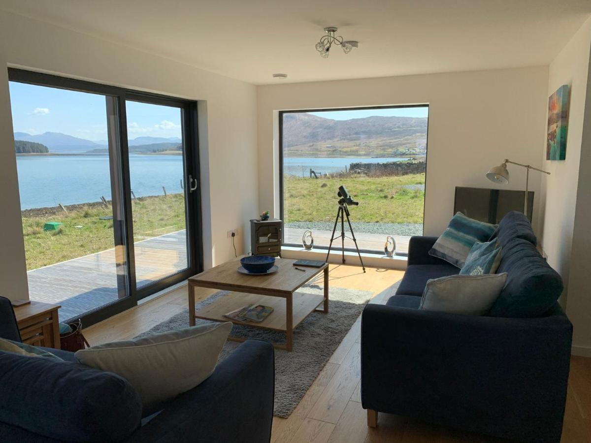 Beautiful Views From Right Above The Water Villa Dunan Exterior foto